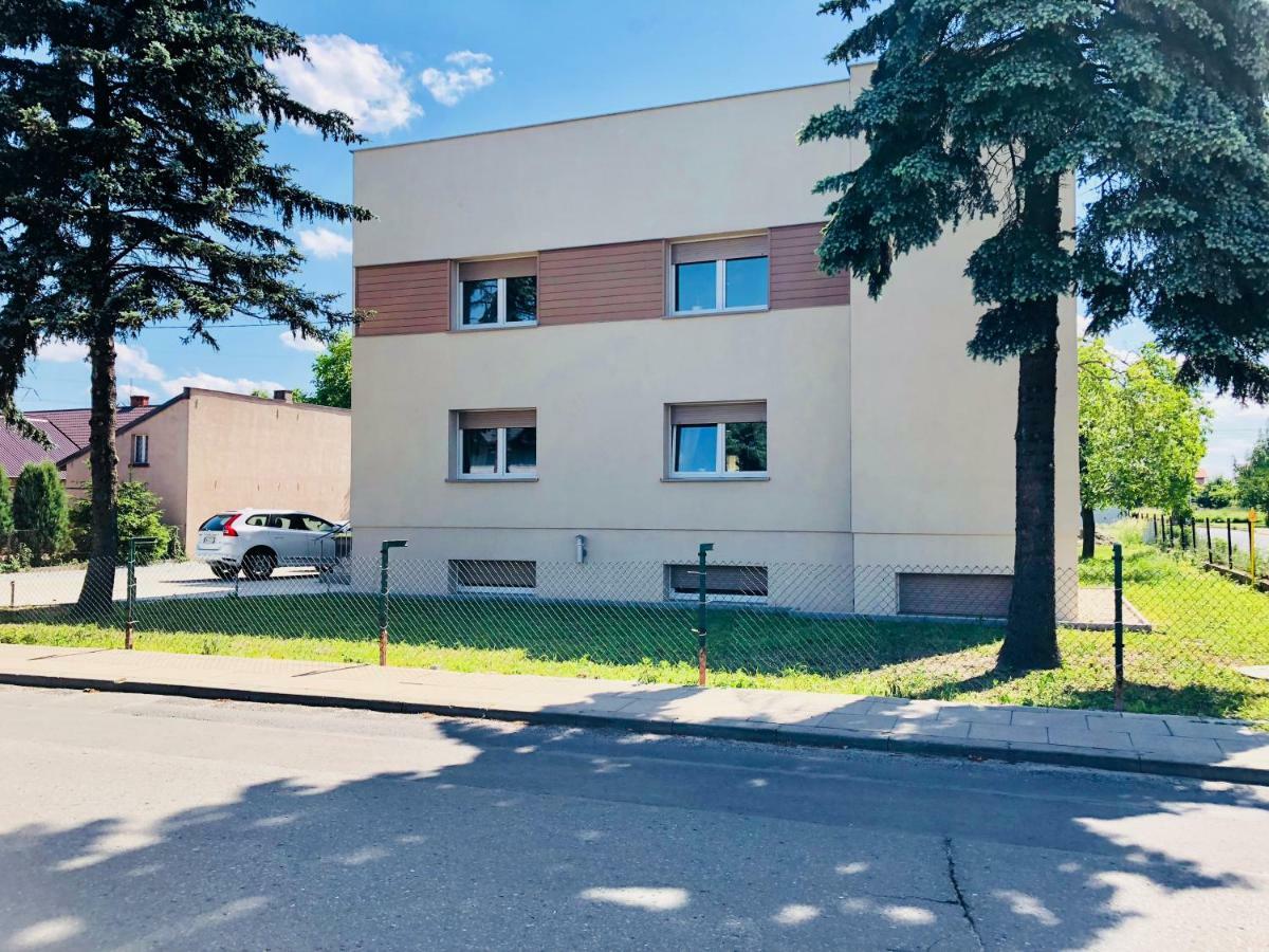 Design Apartments Ostrow Wielkopolski Exterior photo